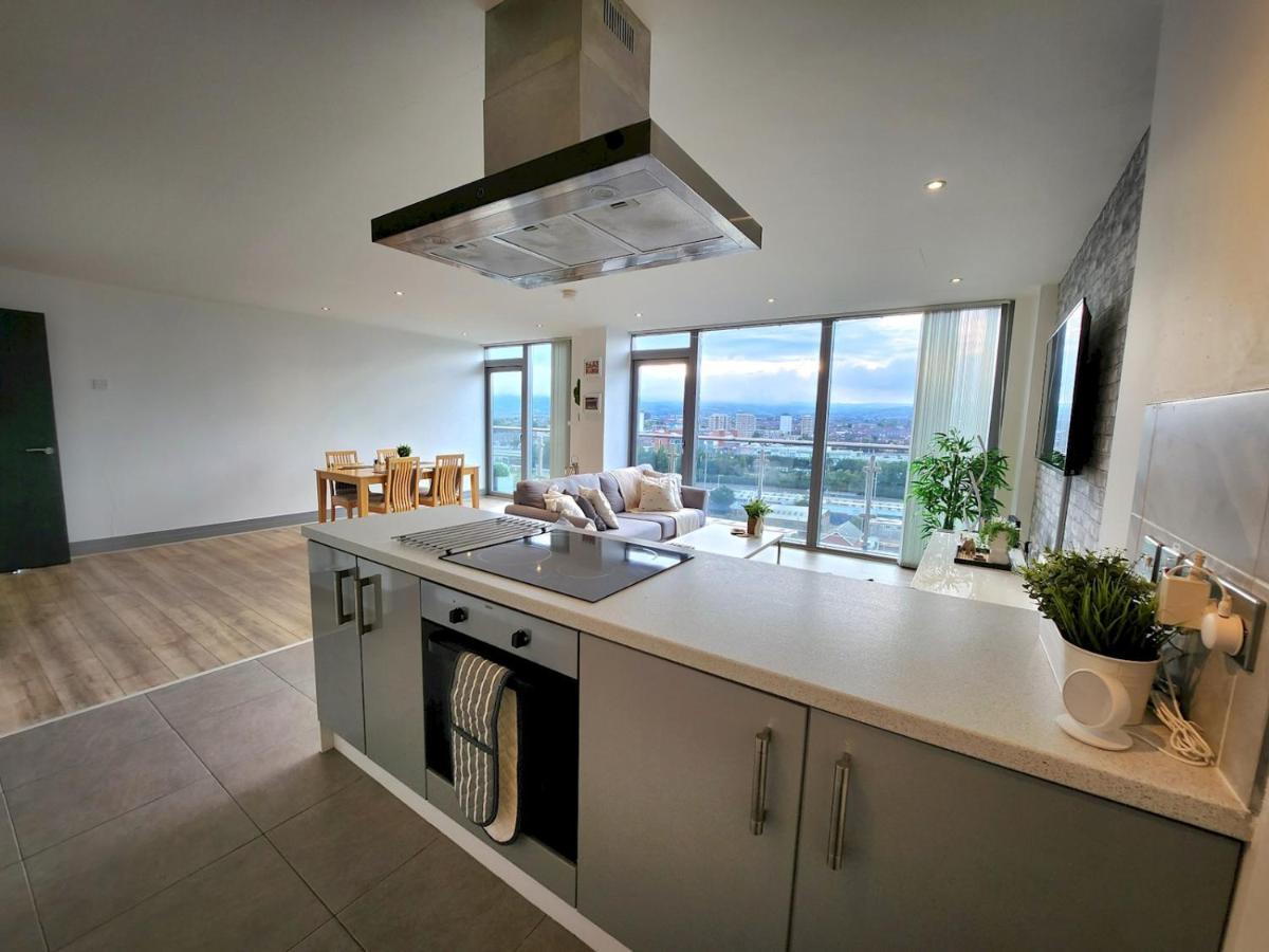 Pass The Keys Stunning Penthouse With Balcony Sunset Views Διαμέρισμα Μπέλφαστ Εξωτερικό φωτογραφία