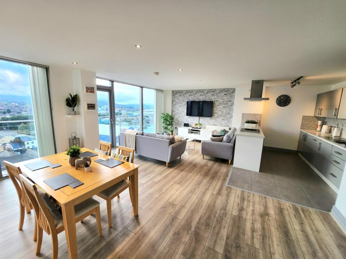 Pass The Keys Stunning Penthouse With Balcony Sunset Views Διαμέρισμα Μπέλφαστ Εξωτερικό φωτογραφία